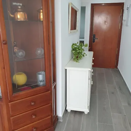 Apartamento Las Palmeras Apartment *